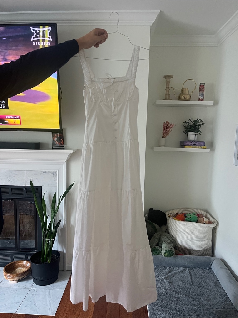 Moon River White Tiered Maxi Dress with Button Front